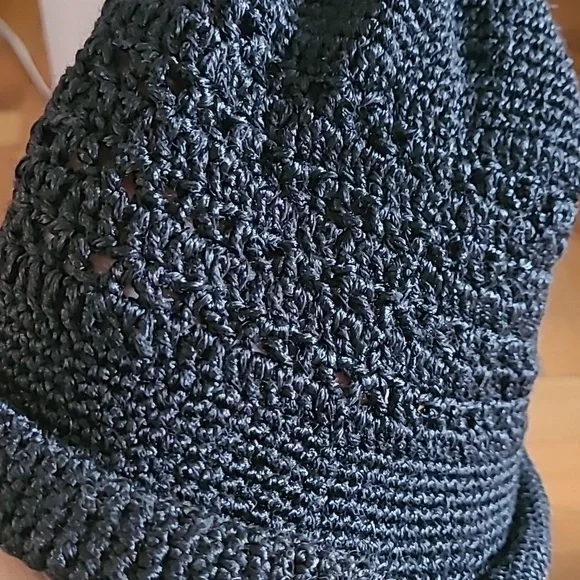 Handmade 👒 hat - Picture 3 of 8